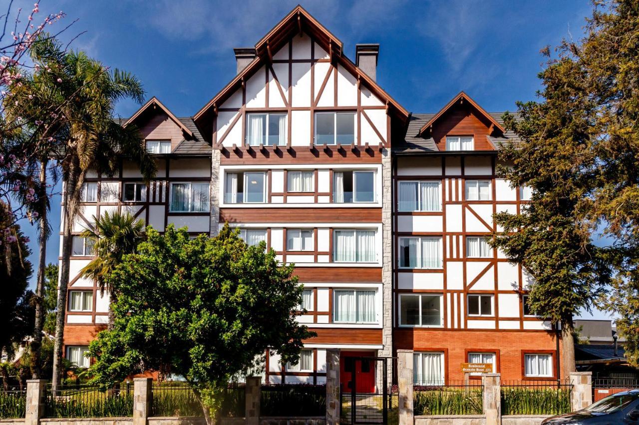 Apto Lindamente Decorado No Centro De Gramado Apartment Bagian luar foto